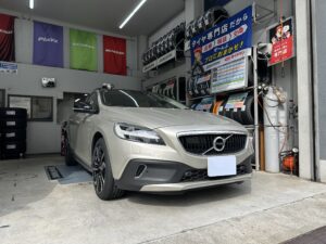 【タイヤ交換】ボルボV40×ブリヂストン「REGNO GR-XⅢ」