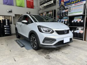 【タイヤ交換】フィット×ダンロップ「シンクロウェザー」