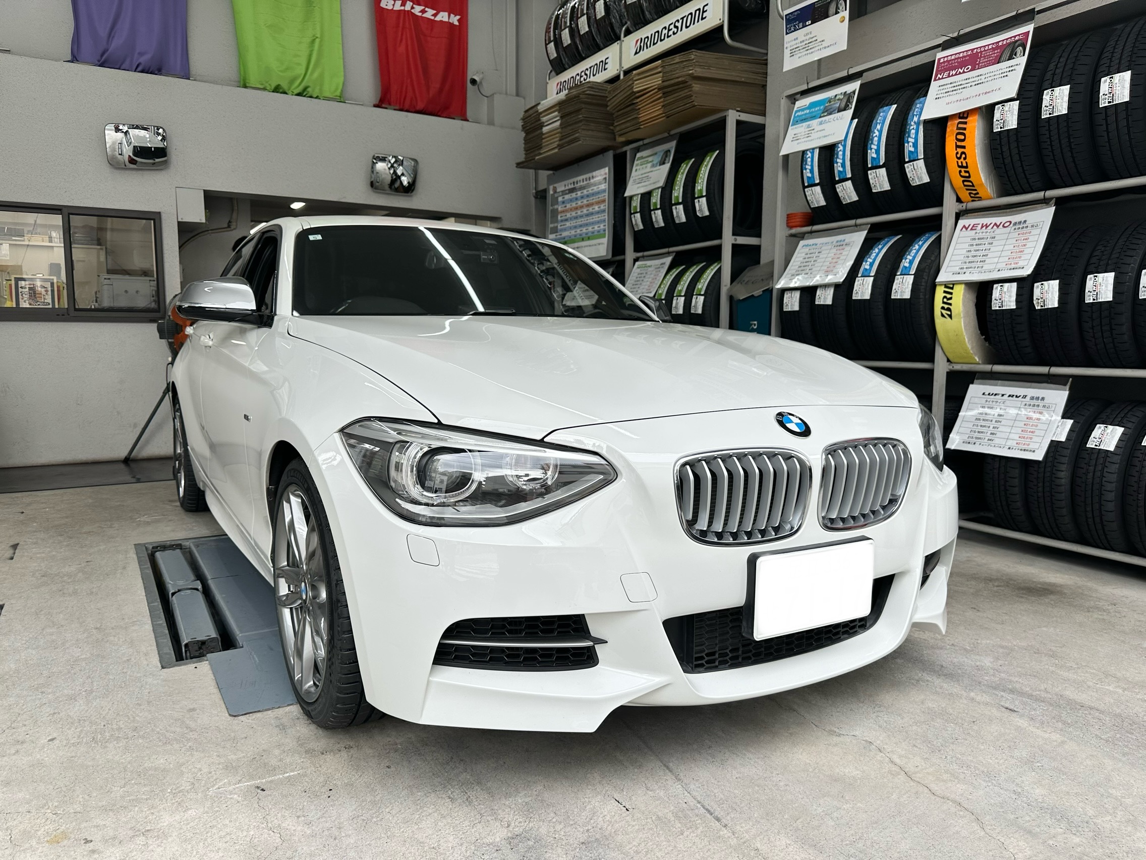「BMW」M135i×「MICHELIN」PILOTSPORT5　タイヤ交換