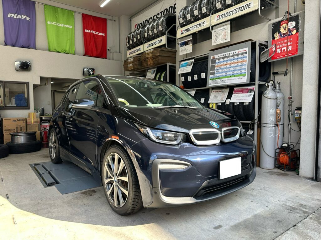 「BMW」i3×「BRIDGESTONE」BRIZZAK NV orogic　スタッドレス交換