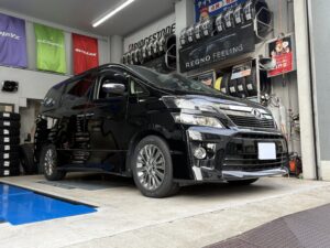 【タイヤ交換】ヴェルファイア×ブリヂストン「REGNO GRXⅢtypeRV」
