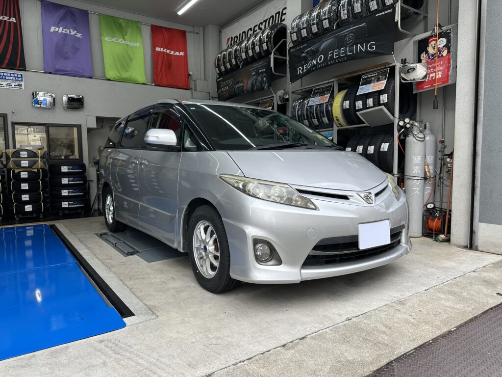 【スタッドレス交換】エスティマ×ブリヂストン「WZ-1」