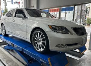 【タイヤ交換】レクサスLS600×ハンコック「ventus S1 evo3」