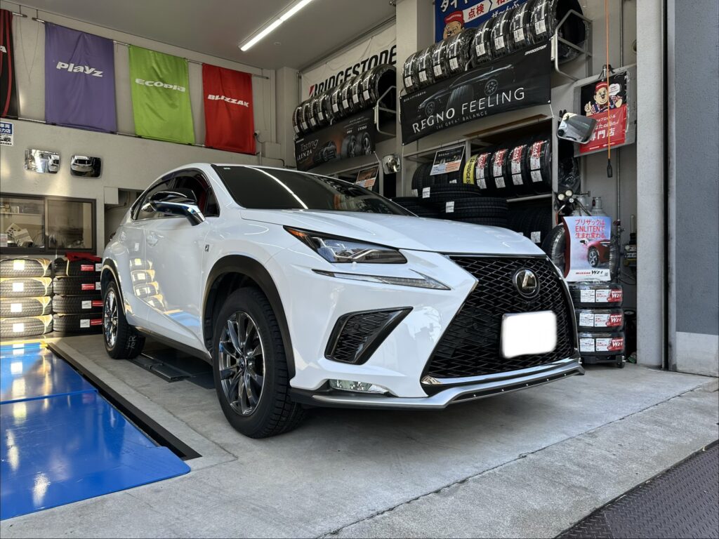 【スタッドレスセット】NX300×ブリヂストン「DM-V3」＆MID「LefinadaMotion2」