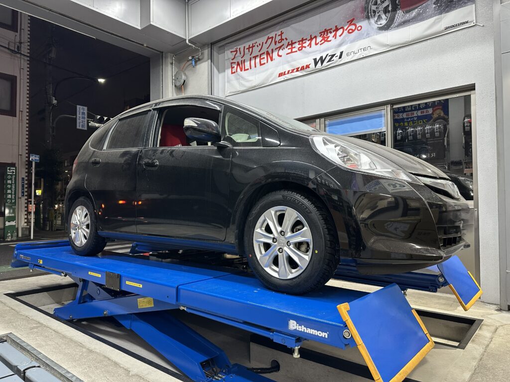 【オールシーズンタイヤを選ぶ前に知っておくべきこと！】シャトル×シンクロウェザー　タイヤ交換