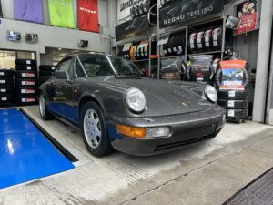 ポルシェ911カレラ2(964)　POTENZA「S007A」タイヤ交換