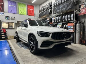 【装着事例】メルセデスAMG・GLC43のタイヤ交換！ミシュランの新車装着タイヤで本来の走りを！墨田区でタイヤ交換ならお任せください！
