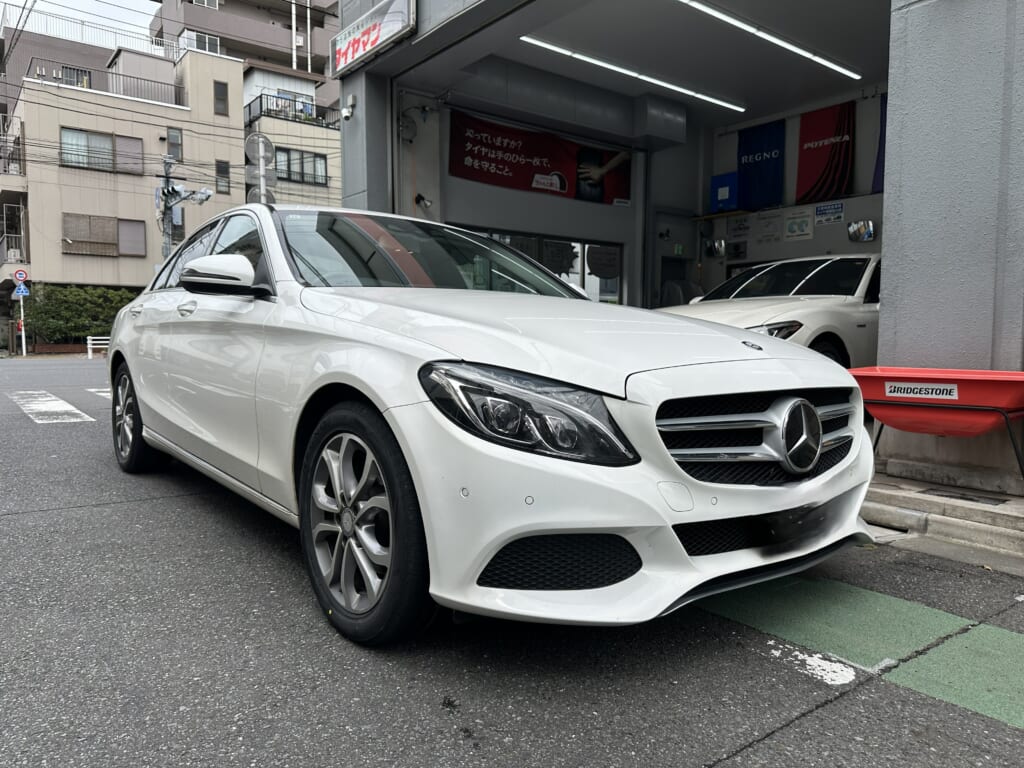 【メルセデスベンツC220d×タイヤ交換】REGNO GR-XⅡからGR-XⅢへリピート交換！上質な乗り心地と静粛性をさらに進化！墨田区のタイヤ交換はお任せください！